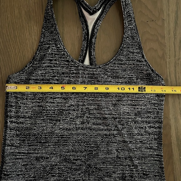 Black Lululemon racerback athletic tank top women’s size 10 No Size Tag - Picture 4 of 5